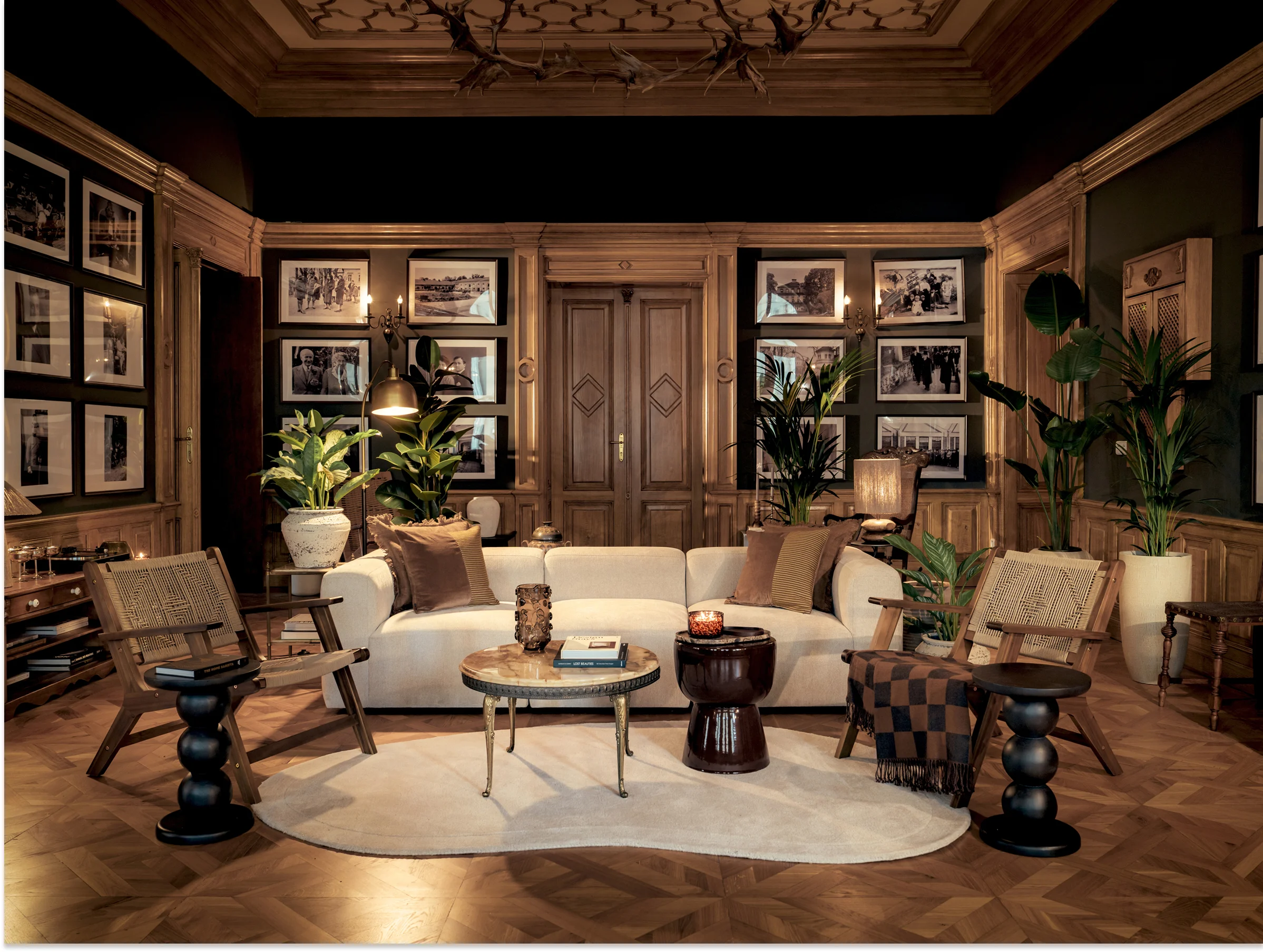 Loevenstein Mansion Side